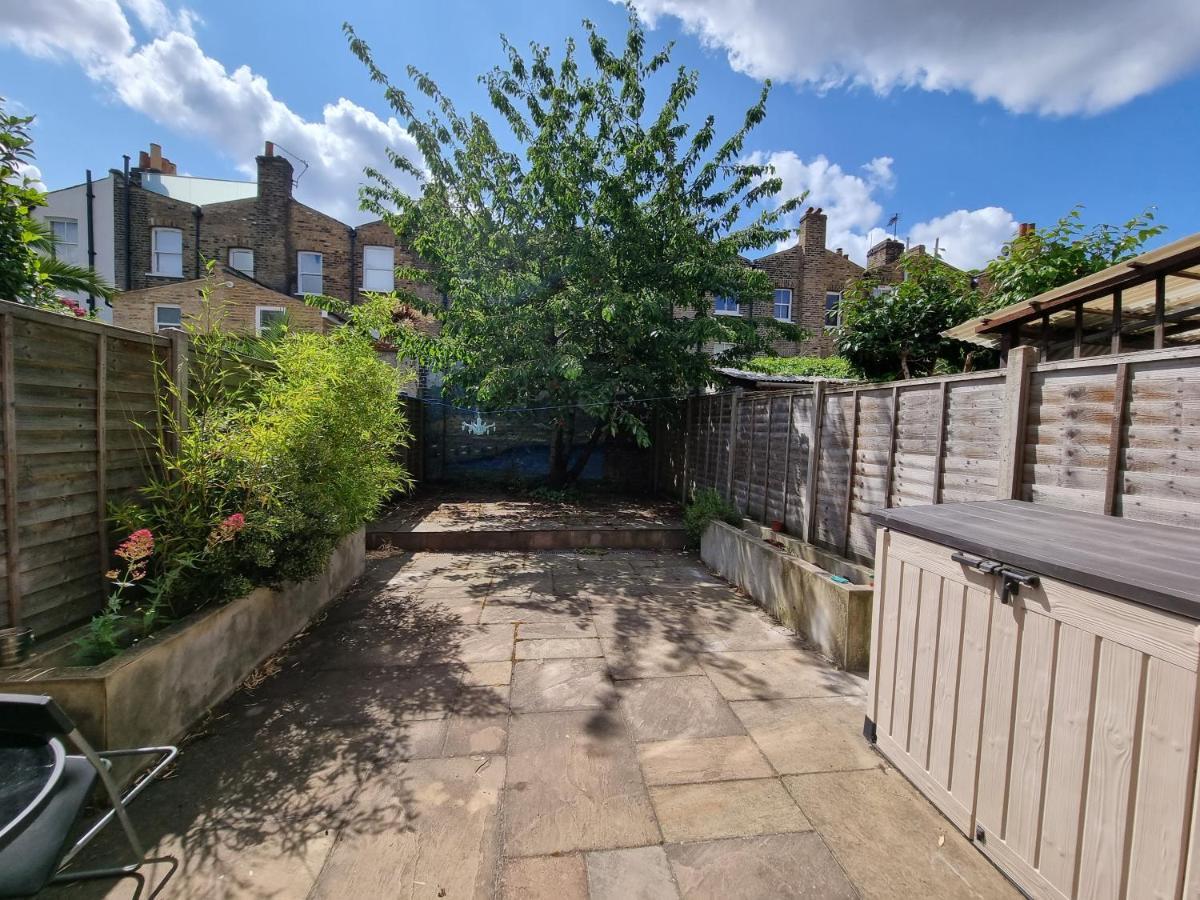 Single Room With En-Suite Shower Room In Zone 1 Londres Exterior foto